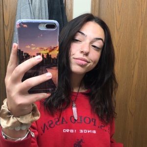 Meet your Posher, Ally